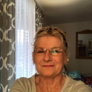 Meet your Posher, Cherie